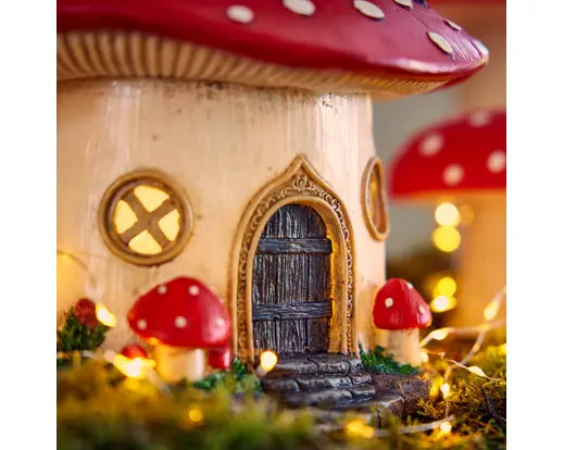 Lumineo Illuminated LED Mushroom House Indoor 27cm