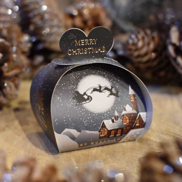 The English Soap Company Winter Village Heart Guest Soaps