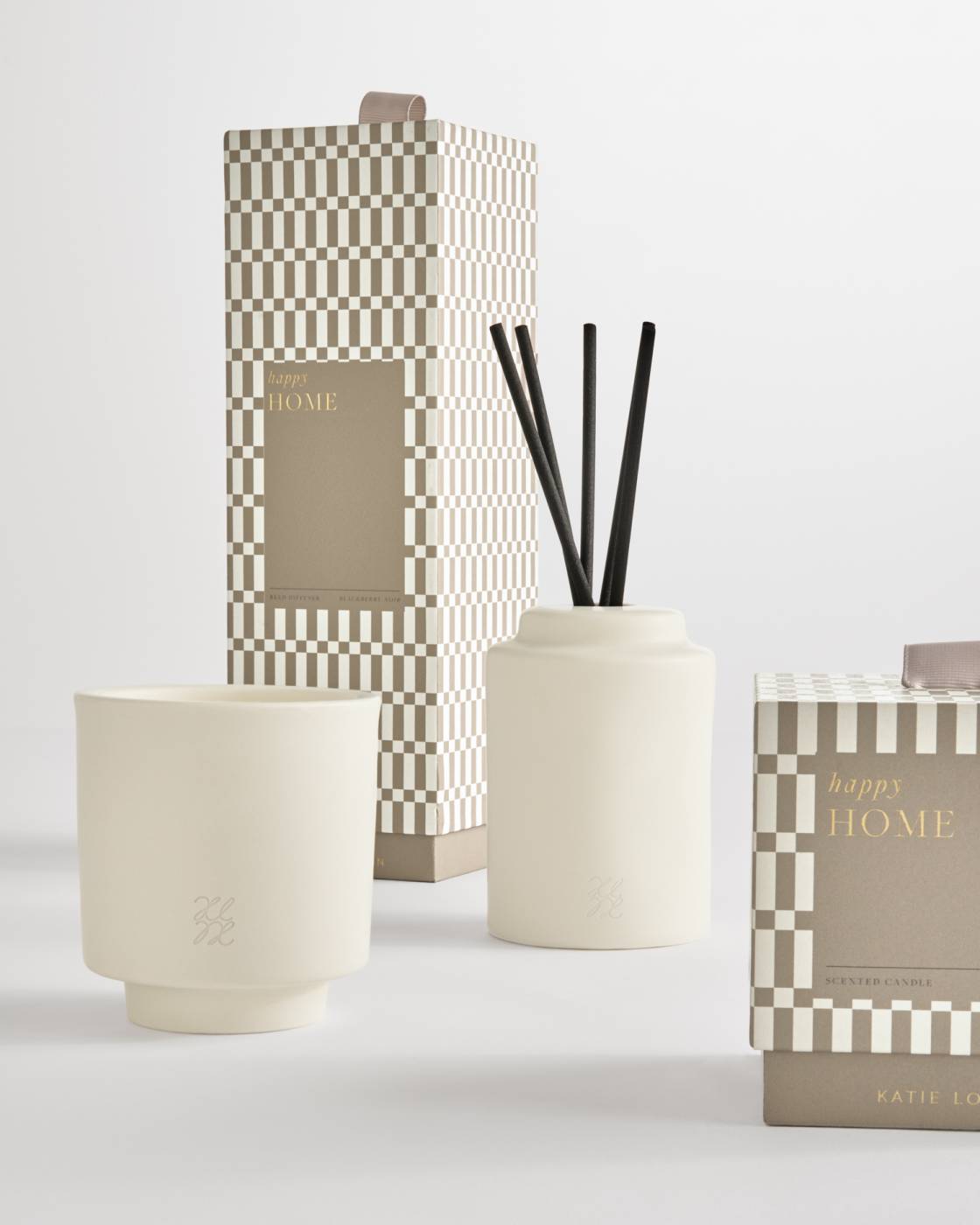 Katie Loxton Ceramic Sentiment Reed Diffuser Happy Home Blackberry Noir
