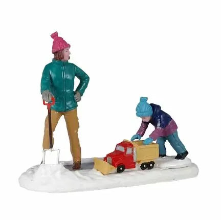 Lemax Clearing The Sidewalk 12029